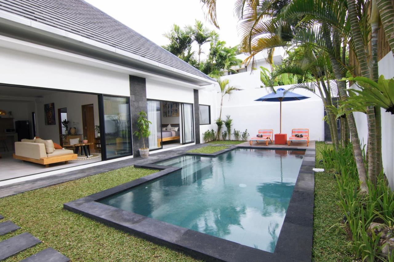 Villa Nikole Seminyak  Exterior photo