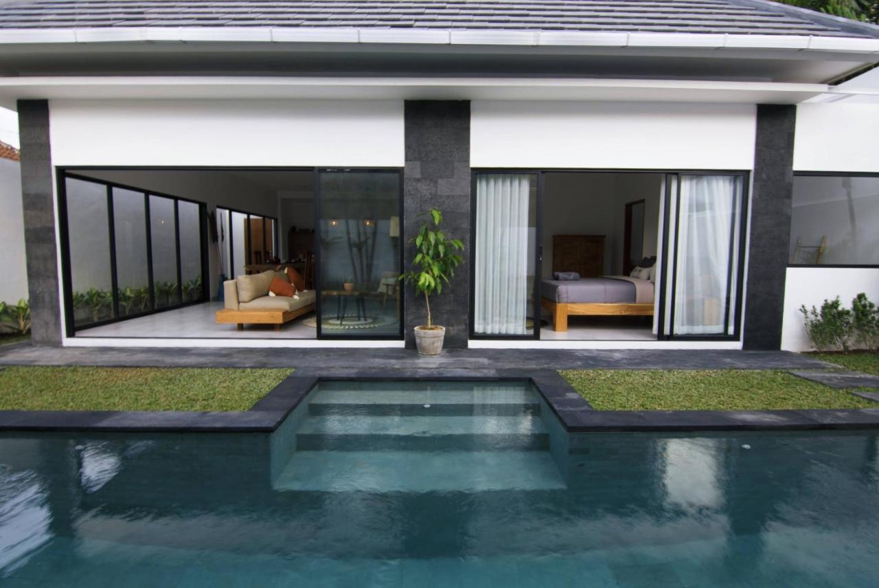 Villa Nikole Seminyak  Exterior photo