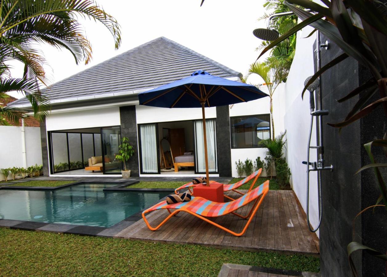 Villa Nikole Seminyak  Exterior photo