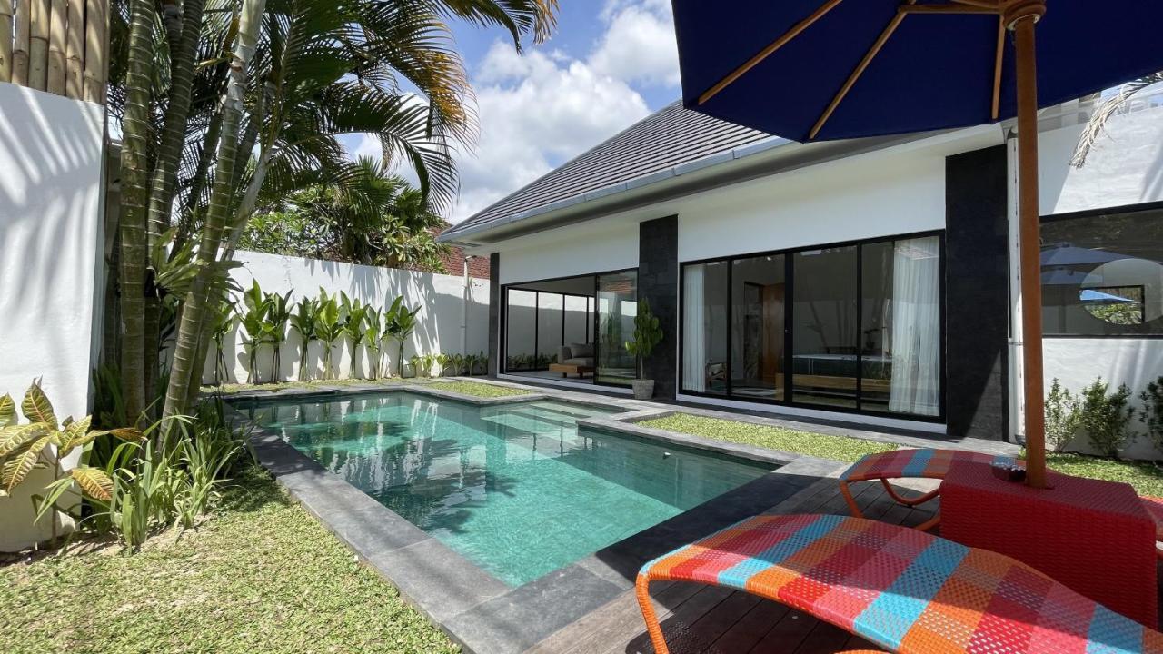 Villa Nikole Seminyak  Exterior photo